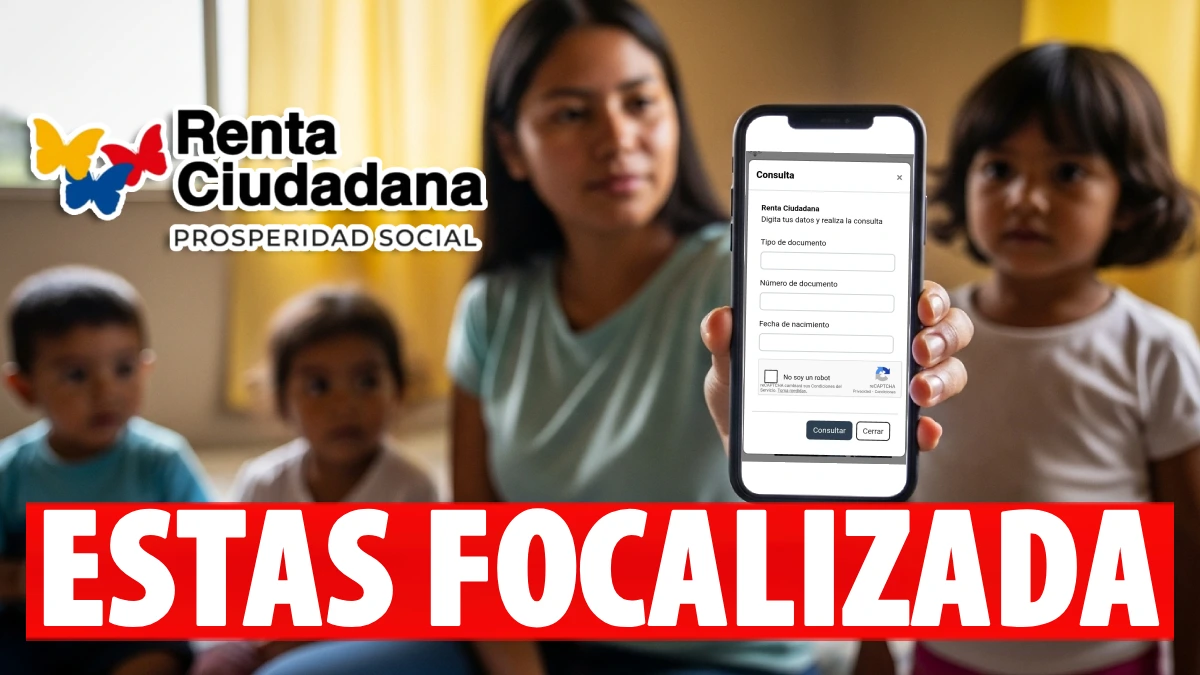 Madre colombiana con dos hijos pequeños consultando un celular durante el corte semestral de beneficiarios en una vivienda de estrato bajo–medio.